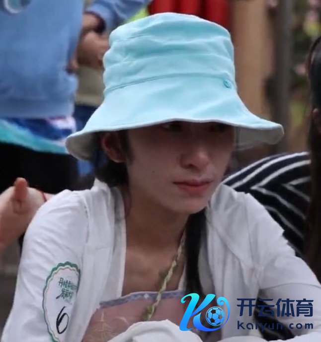 24岁女筹划生怔住赛夺冠